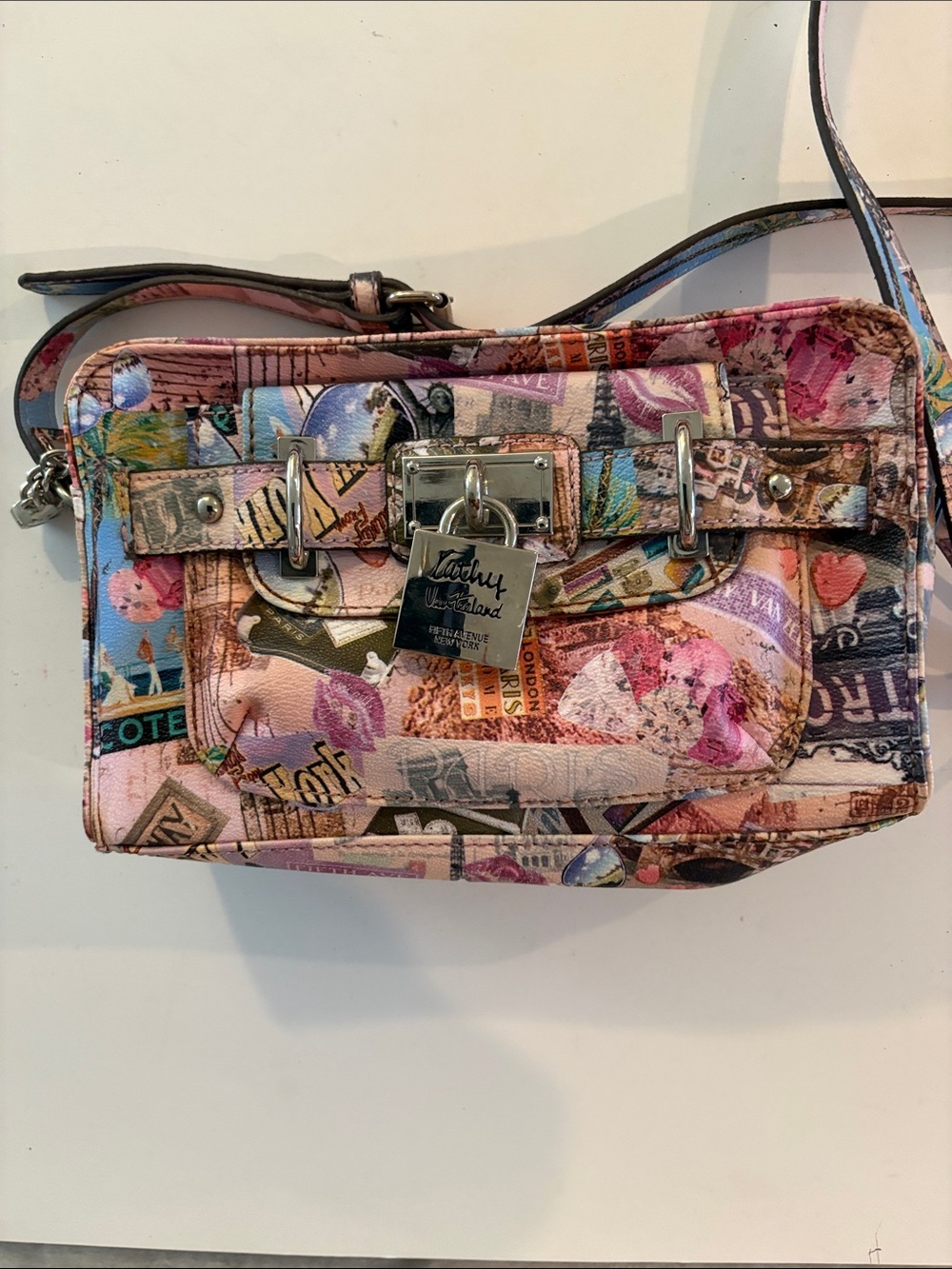 Multicolor Graphic Print Women’s Crossbody Bag